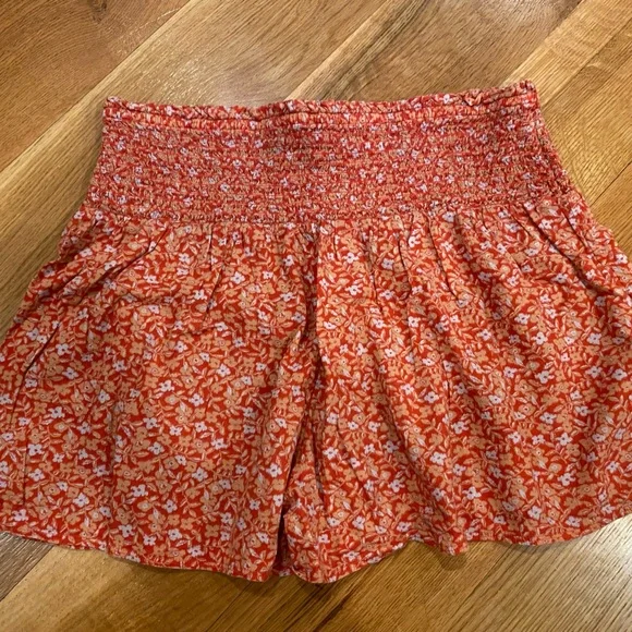 Aerie shorts - Picture 2 of 6